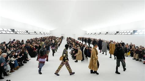 Fashion, star power and a martial aura fuse at Givenchy’s collection at Paris Fashion Week